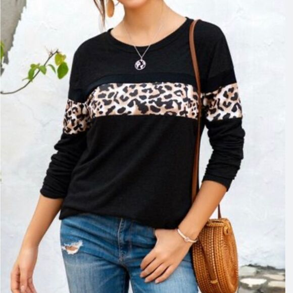 Floral Blooming Cotton Blend Long Sleeve L leopard pattern detail black Small - Picture 1 of 9